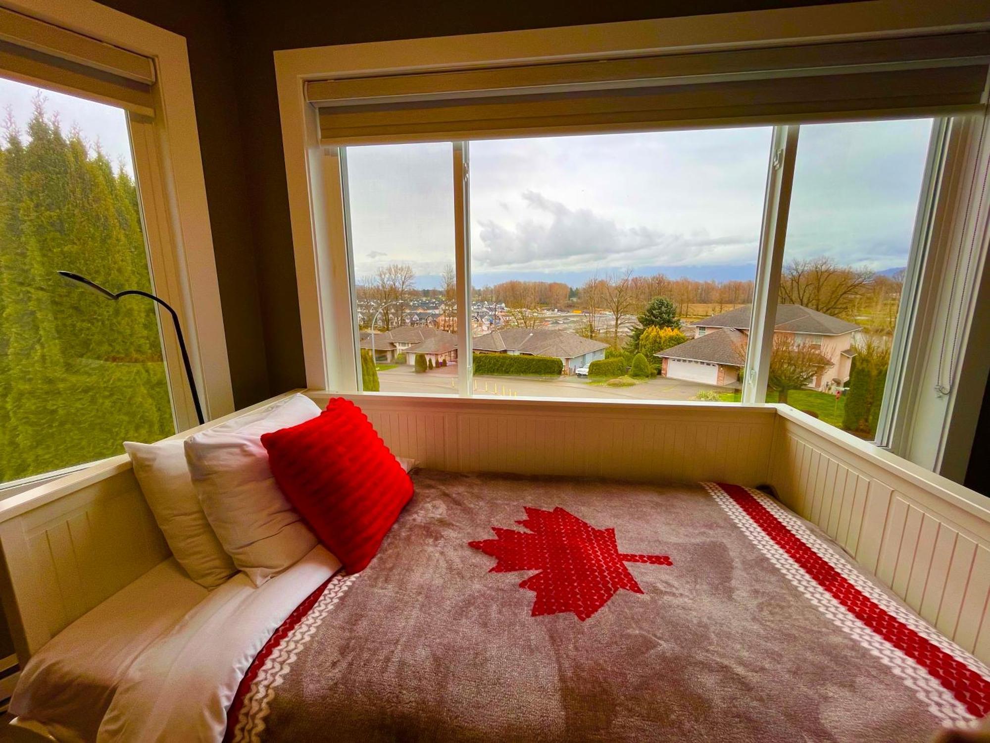 Mountain Retreat 3 Bedroom Garden House Near Heritage Park, Coliseum , Hwy 1, Fishing, Cultus Lake Chilliwack Exteriér fotografie